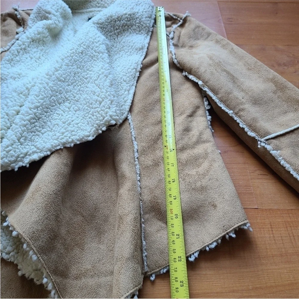 Sandro Tan Shearling Women's Jacket - Picture 4 of 6